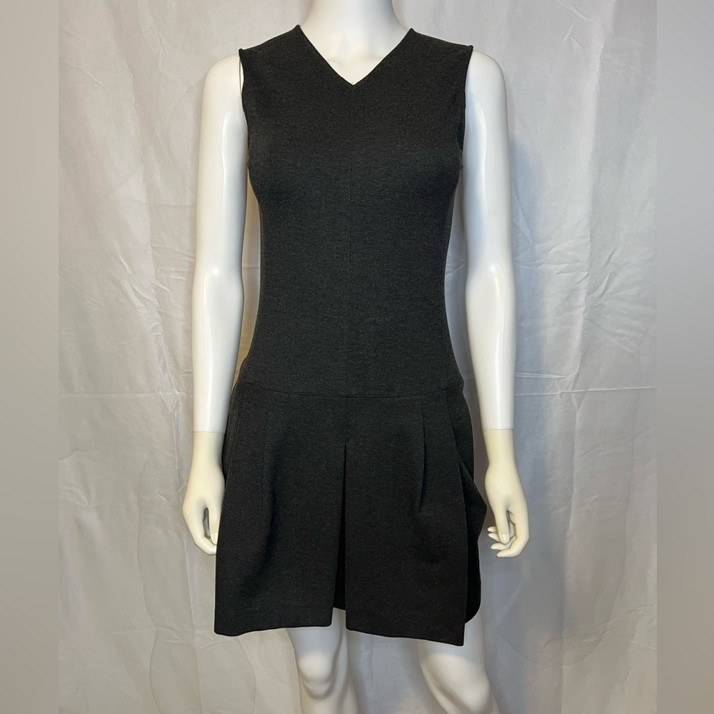 VINCE.EUC. “Ponte” pleated drop waist midi dress.Sleeveless.Charcoal grey.Size 0 - Picture 7 of 15